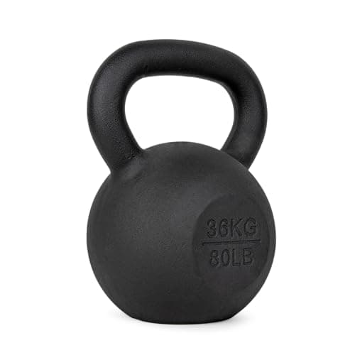 Schwarze Kettlebell aus Gusseisen mit Prägung 36KG/80LB vor weißem Hintergrund
